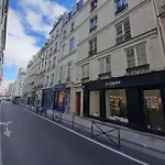 Grand Studio Classique Marais